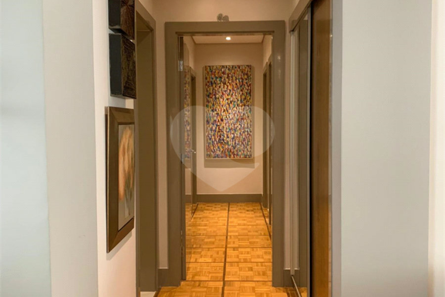 Apartamento à venda com 3 quartos, sendo 2 suítes, em Higienópolis, São Paulo, SP