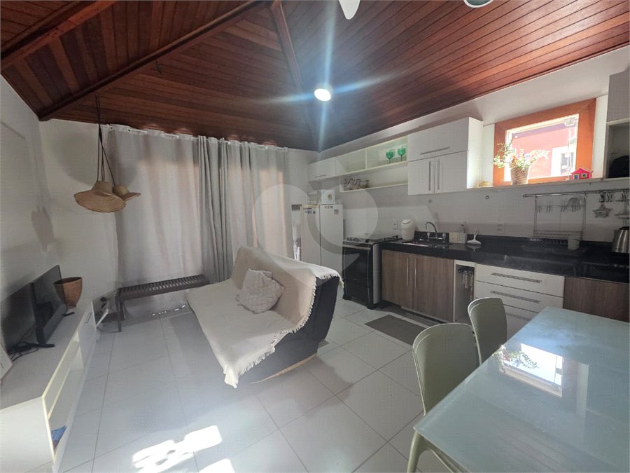 Casa em condomínio para alugar com 1 quarto em Manguinhos, Armação dos Búzios, RJ