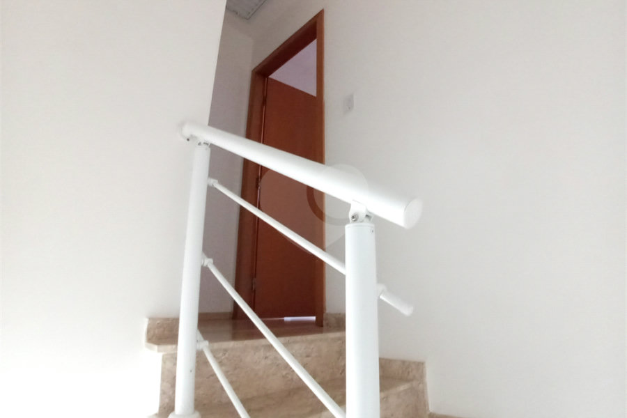 Casa à venda com 2 suítes no condomínio Residencial Vista Vila Guilherme, São Paulo - SP