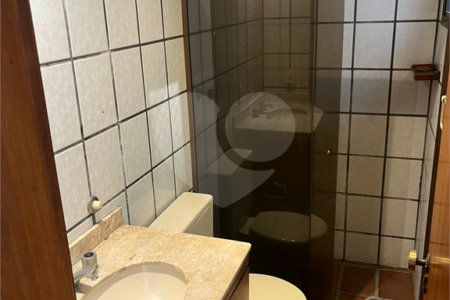 Apartamento à venda com 4 suítes em Vila Uberabinha, São Paulo, SP