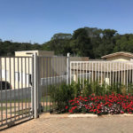 Casa à venda com 3 quartos, sendo 1 suíte, no condomínio Residencial Vila D`ouro, Cotia - SP