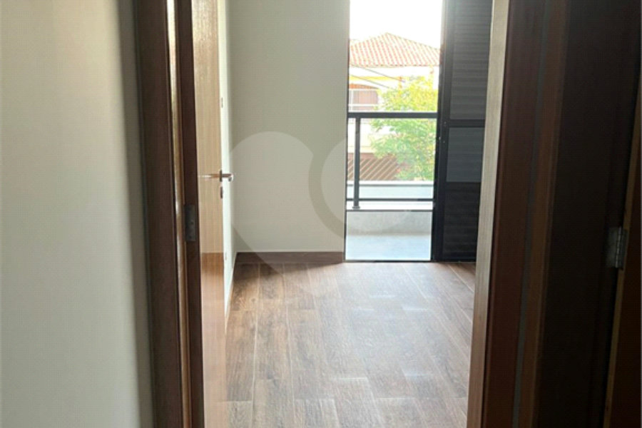 Sobrado à venda com 3 quartos, sendo 1 suíte, em Jardim Maristela, São Paulo, SP