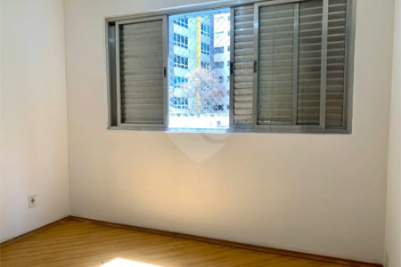 Excelente oportunidade! Paraíso 125m², 3dormitórios sendo 1 suíte, 1 vaga.
