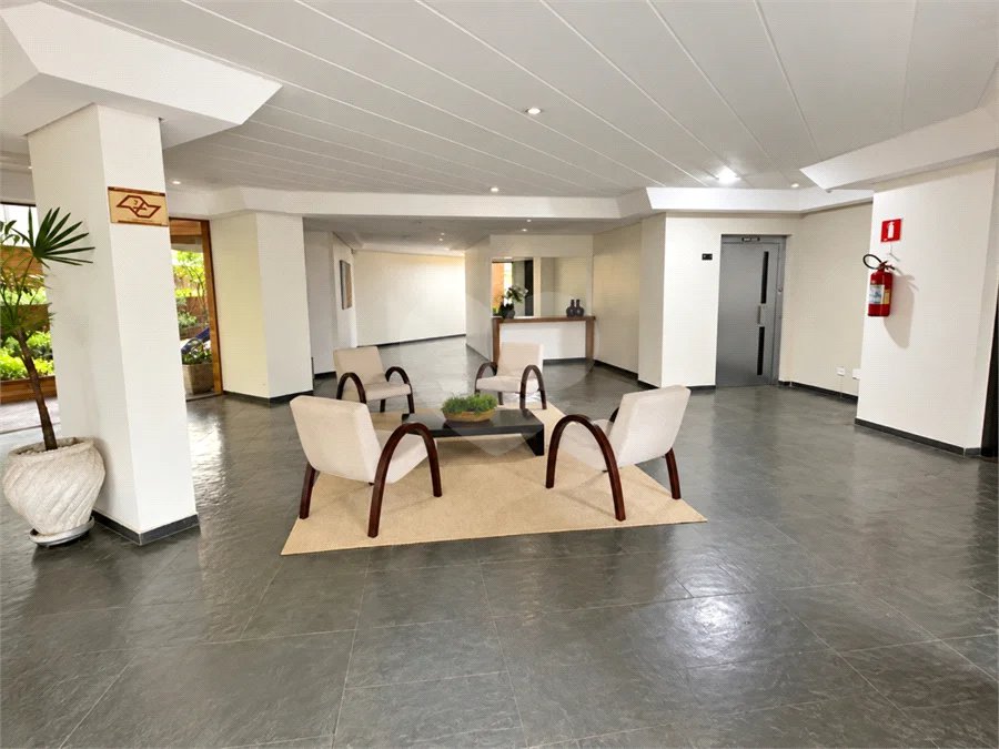Apartamento à venda com 3 quartos, sendo 1 suíte, em Brooklin, São Paulo, SP