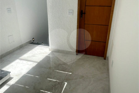 Casa à venda com 3 quartos, sendo 2 suítes, no condomínio Grand Park, Rio de Janeiro - RJ