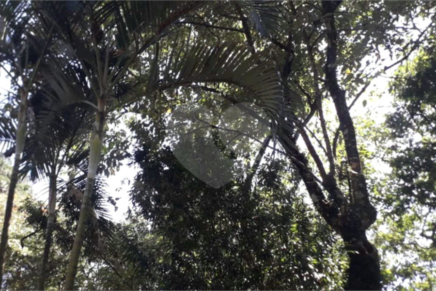 Casa à venda com 3 quartos, sendo 4 suítes,  no condomínio Alpes da Cantareira, Mairiporã - SP