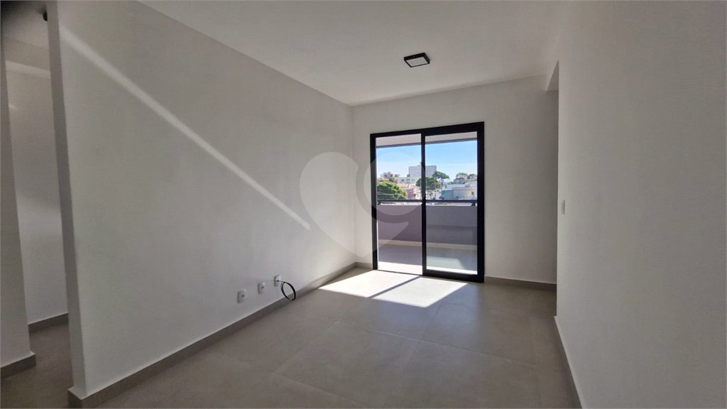 Apartamento à venda com 2 quartos, sendo 1 suíte, no Centro, Atibaia, SP