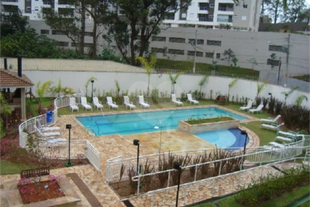 Apartamento para alugar com 2 quartos em Parque Reboucas, São Paulo, SP