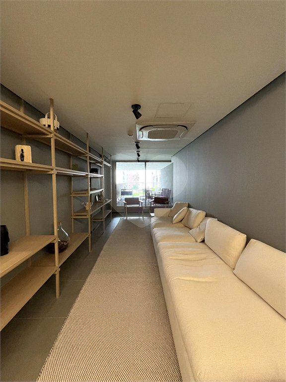 Apartamento à venda com 1 quarto em Cerqueira Cesar, São Paulo, SP
