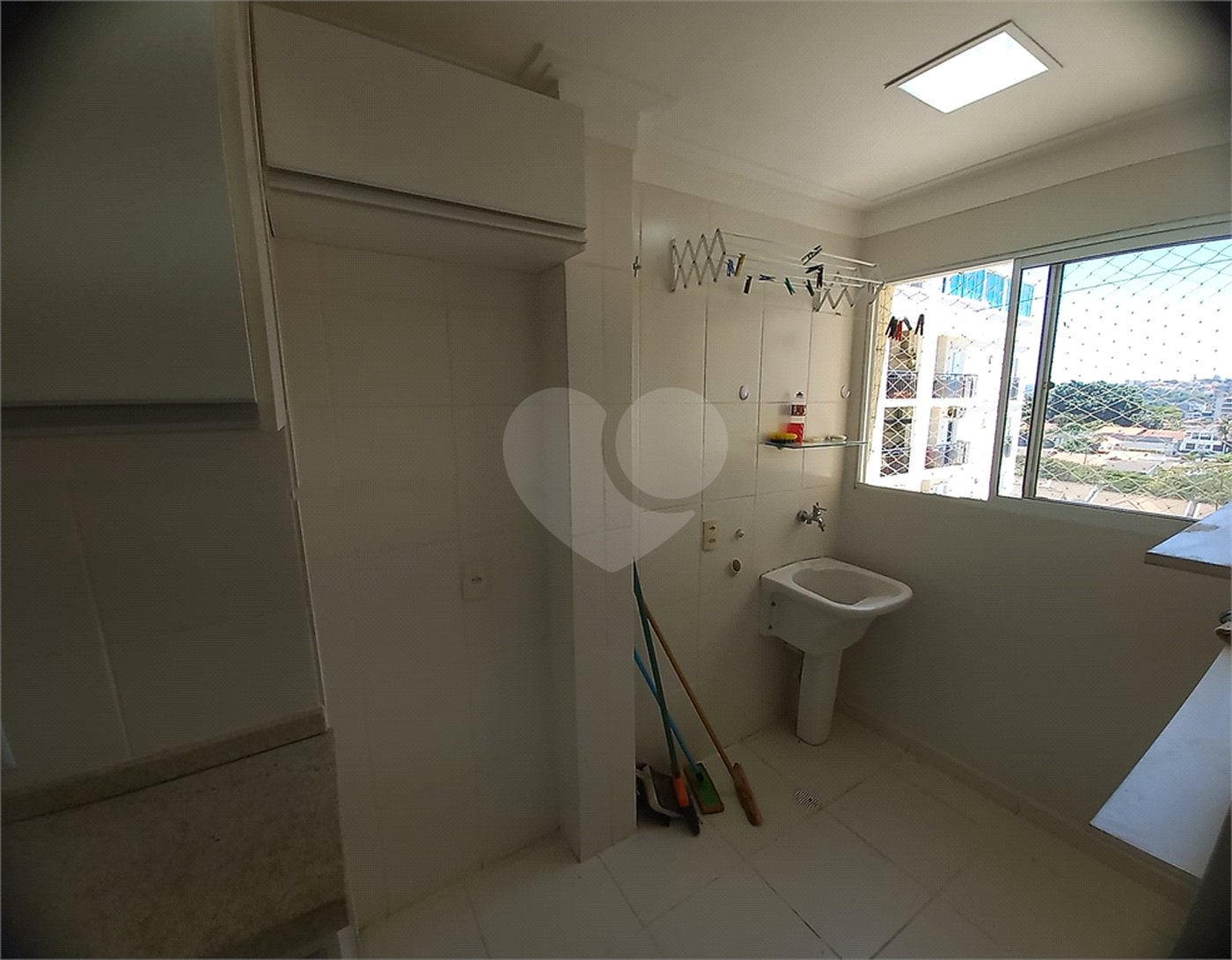 Apartamento à venda com 3 quartos, sendo 1 suíte, em Vila Helena, Atibaia, SP
