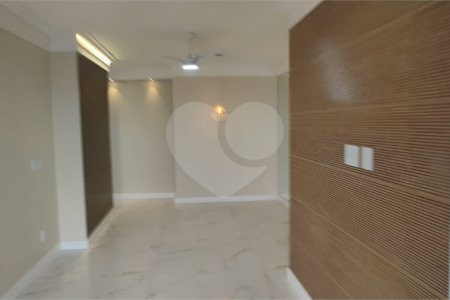 Apartamento à venda com 3 quartos, sendo 1 suíte,  no Centro, São Caetano do Sul, SP