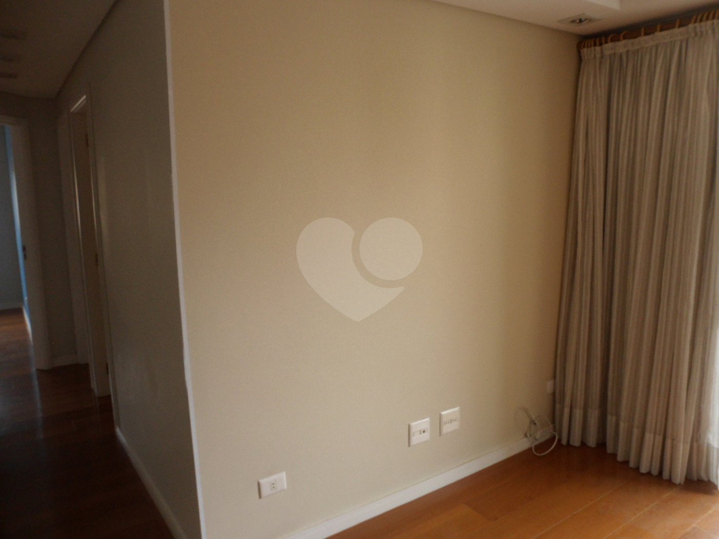 Apartamento à venda com 3 quartos, sendo 1 suíte,  em Santana, São Paulo, SP
