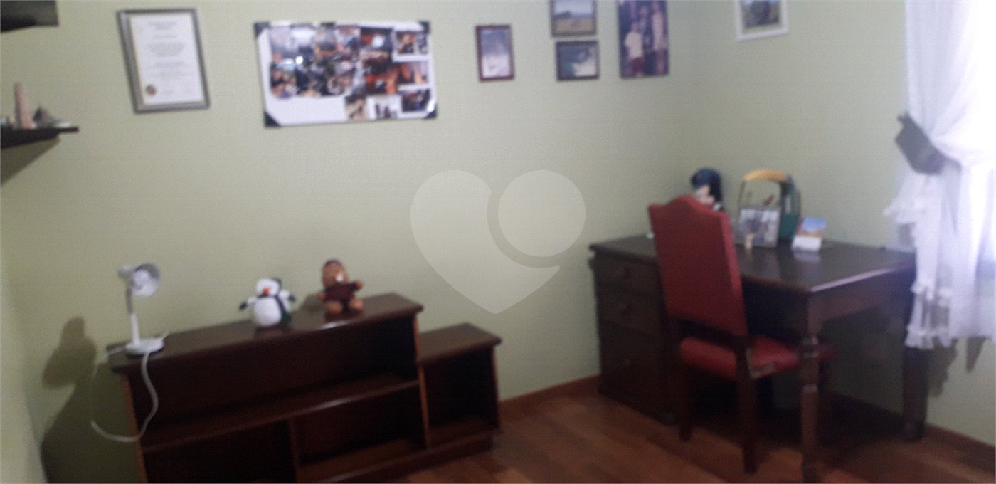 Casa à venda com 3 quartos, sendo 2 suítes, em Jardim Leonor, São Paulo, SP
