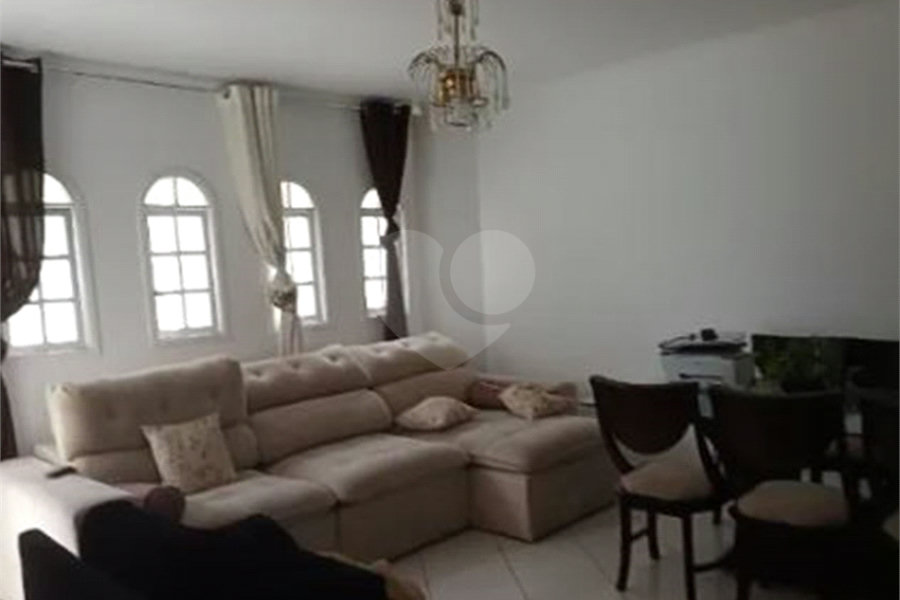 Casa à venda com 3 quartos, sendo 1 suíte, no condomínio São Marcos, São Paulo - SP