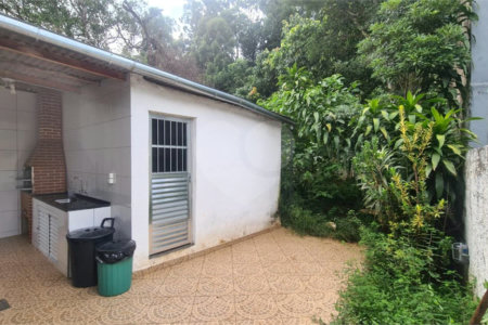 Sobrado à venda com 5 quartos em Vila Germinal, São Paulo, SP