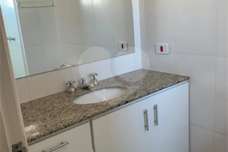 Apartamento à venda com 3 quartos, sendo 1 suíte, em Vila Clementino, São Paulo, SP