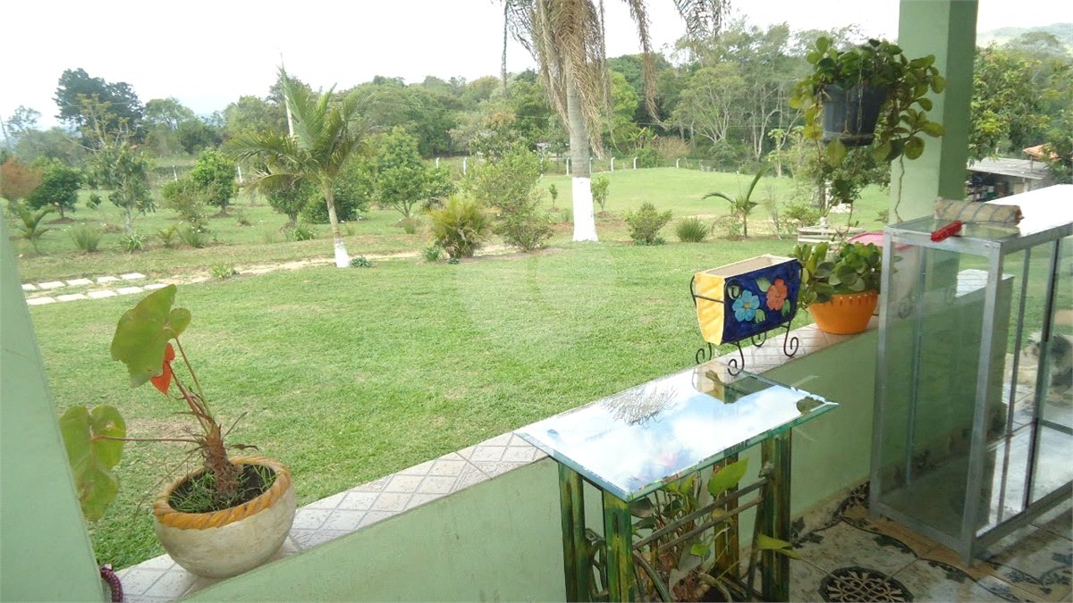 Chácara à venda com 3 quartos, sendo 1 suíte,  em Planalto Verde, São Roque, SP