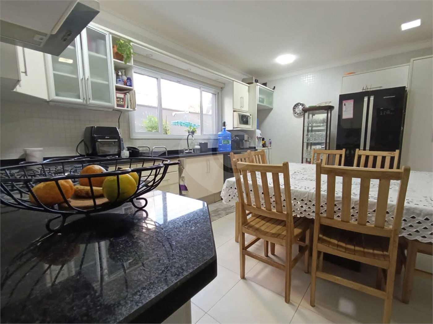 Casa à venda com 4 quartos, sendo 1 suíte, no condomínio Jardim Reserva Bom Viver de Indaiatuba, Indaiatuba - SP