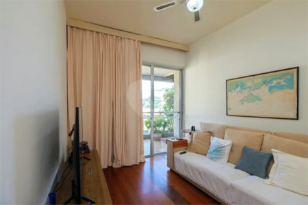 Apartamento à venda com 4 quartos, sendo 1 suíte, em Grajaú, Rio de Janeiro, RJ