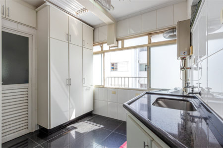 Apartamento à venda com 3 quartos, sendo 1 suíte, em Itaim Bibi, São Paulo, SP