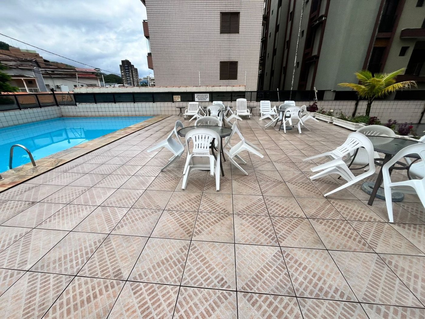 Apartamento com 1 dormitório à venda, 52 m² por R$ 290.000,00 - Jardim Três Marias - Guarujá/SP