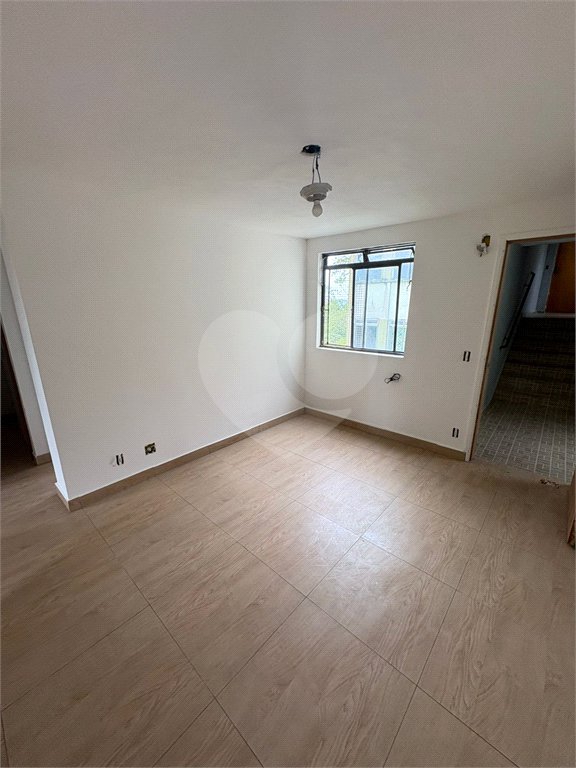 Casa para alugar com 2 quartos no condomínio Estrada do Preju, Itaquaquecetuba - SP