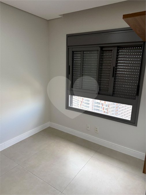 Apartamento à venda ou para alugar com 2 suítes em Vila Olímpia, São Paulo, SP