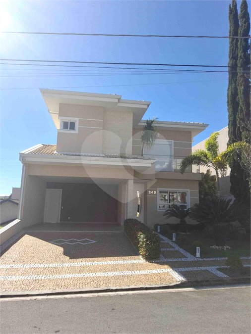 Casa à venda com 3 suítes no condomínio Portal do Jequitibá, Valinhos - SP