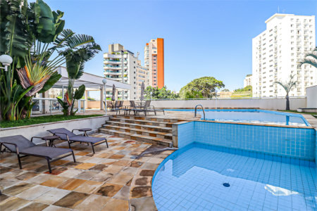 Apartamento à venda com 3 suítes em Vila Mariana, São Paulo, SP