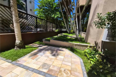 Apartamento Residencial à venda, Loteamento João Batista Julião, Guarujá - AP1261.