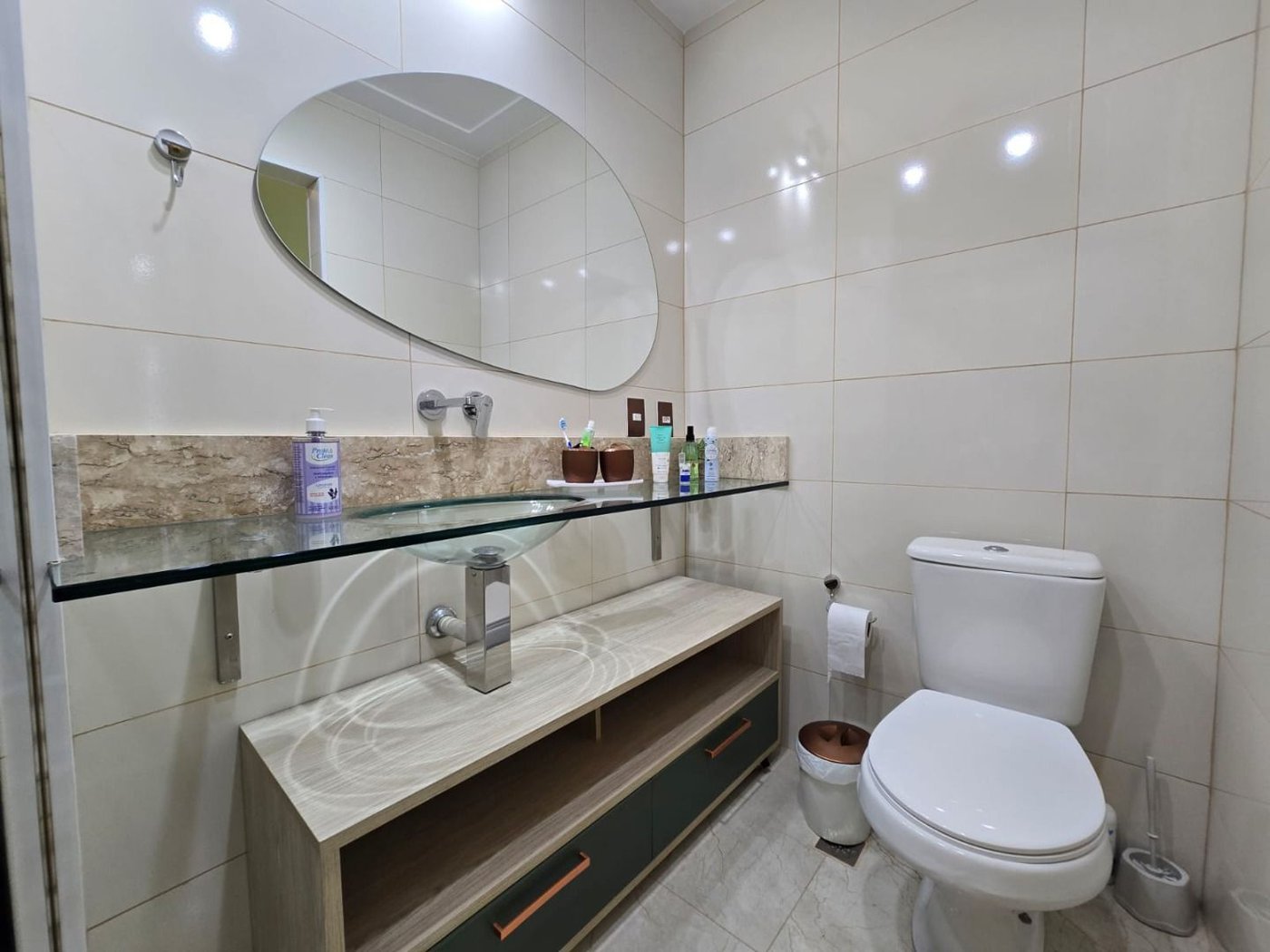 Apartamento com 2 dormitórios à venda, 74 m² por R$ 1.010.000,00 - Embaré - Santos/SP