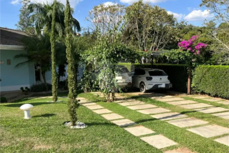 Casa à venda com 5 quartos, sendo 2 suítes,  no Centro, Itupeva, SP