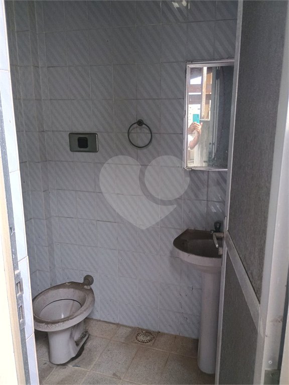 Casa à venda com 5 quartos, sendo 1 suíte, em Bangu, Rio de Janeiro, RJ