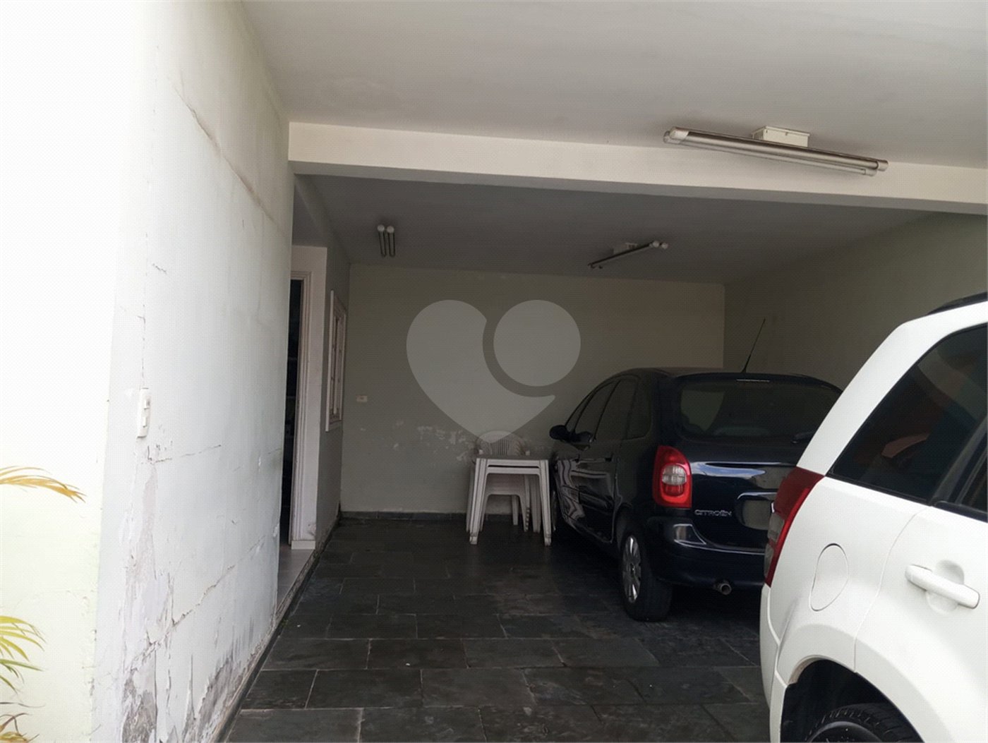 Casa à venda com 3 quartos, sendo 1 suíte, em Vila Nivi, São Paulo, SP