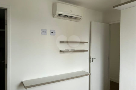 Apartamento à venda com 2 suítes em Cerqueira César, São Paulo, SP