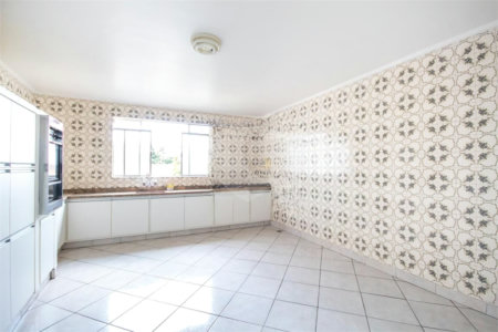 Casa à venda com 206m², 3 quartos e 2 vagas