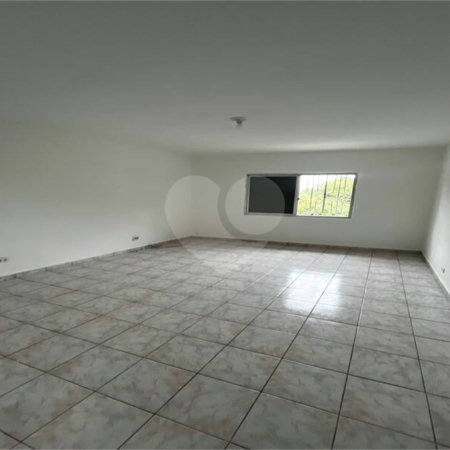 Sobrado à venda com 3 quartos em Americanópolis, São Paulo, SP