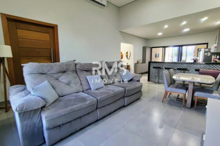 Casa à venda com 3 quartos, sendo 1 suíte, no condomínio Residencial Mont Blanc, Itu - SP