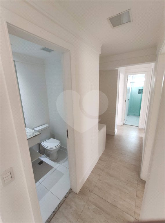 Apartamento à venda ou para alugar com 3 quartos, sendo 1 suíte,  em Parque Reboucas, São Paulo, SP