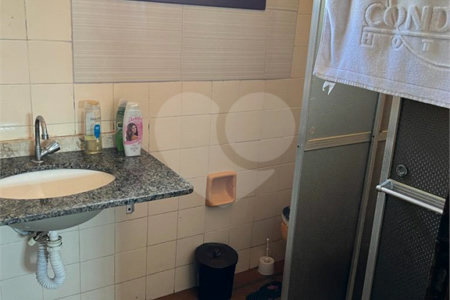 Casa à venda com 2 quartos, sendo 1 suíte,  no Centro, Bertioga, SP
