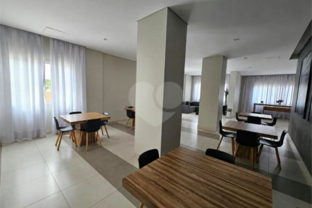Apartamento à venda com 2 quartos em Jardim Esmeralda, São Paulo, SP
