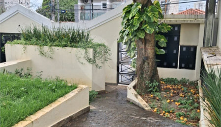 Casa à venda com 3 quartos, sendo 1 suíte,  no condomínio Residencial Vila de Motalegre, São Paulo - SP