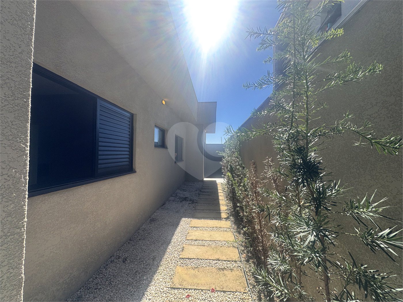 Casa à venda com 3 quartos, sendo 1 suíte, no condomínio Residencial Villagio Wanel, Sorocaba - SP