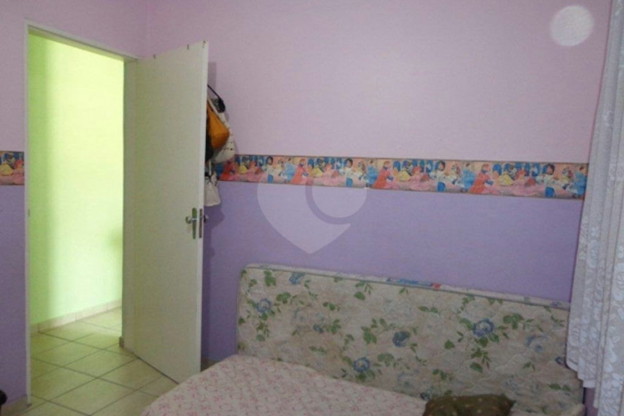 Sobrado à venda com 3 quartos, sendo 1 suíte, em Vila Nova Cachoeirinha, São Paulo, SP