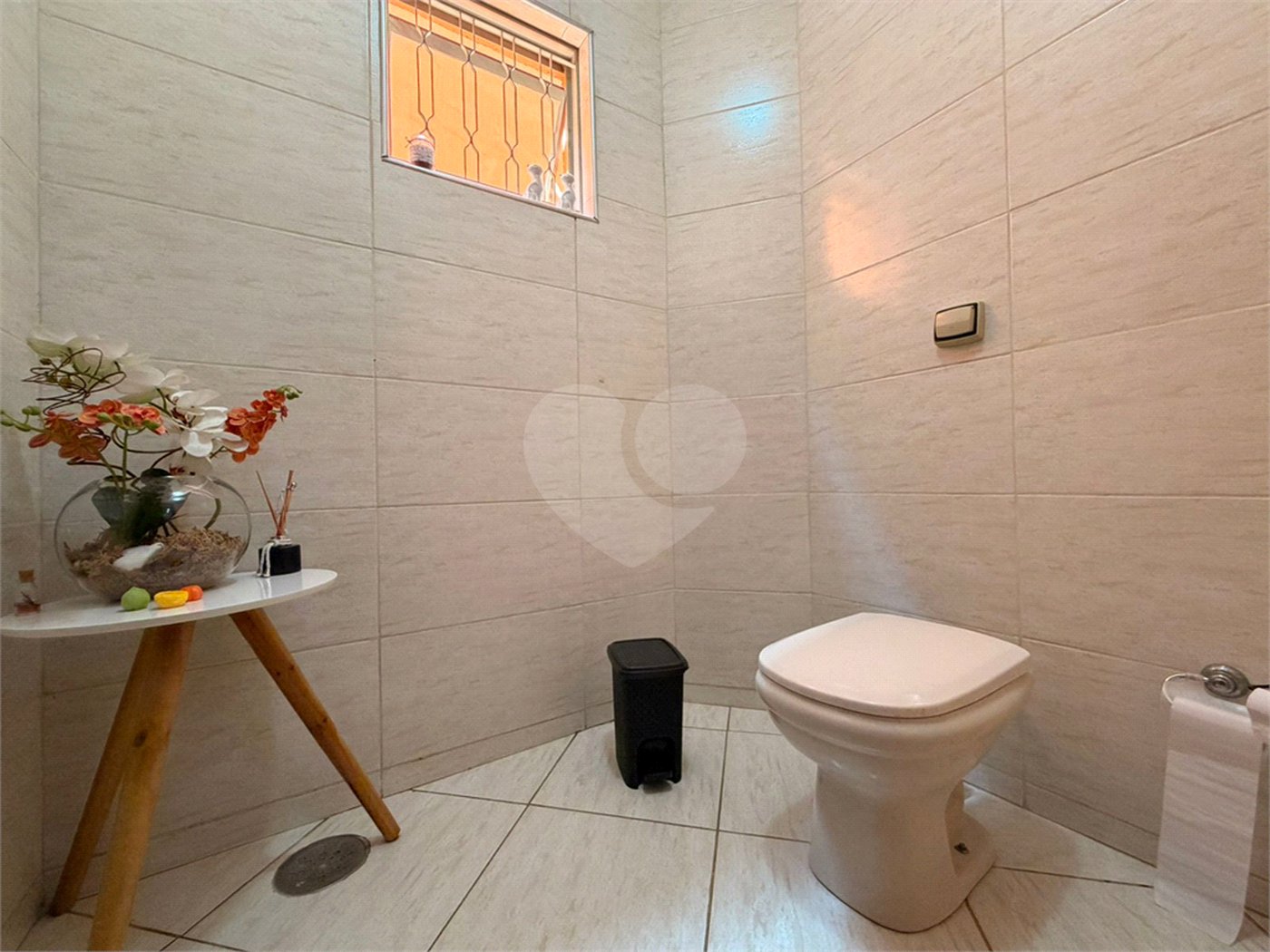 Sobrado à venda com 3 quartos, sendo 1 suíte, em Jardim Califórnia, Sorocaba, SP