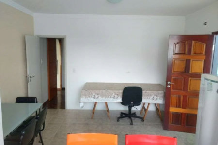 Casa à venda com 3 quartos, sendo 1 suíte, em Jardim Rosa Maria, São Paulo, SP