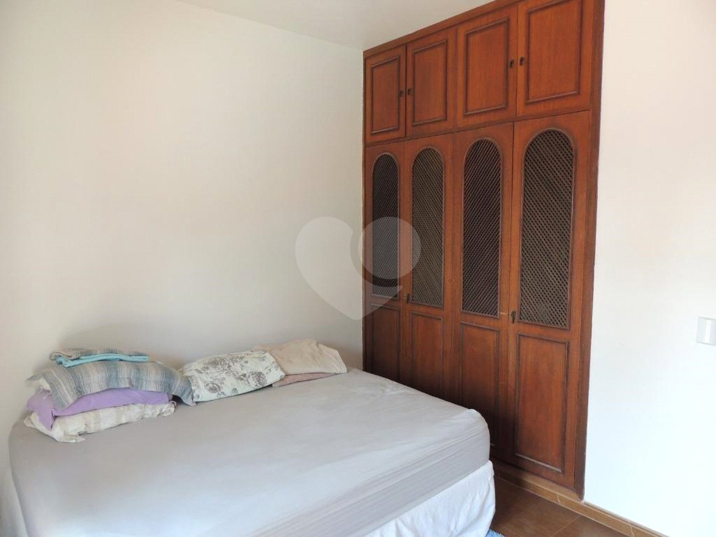Casa à venda com 4 quartos em Bosque, Vinhedo, SP