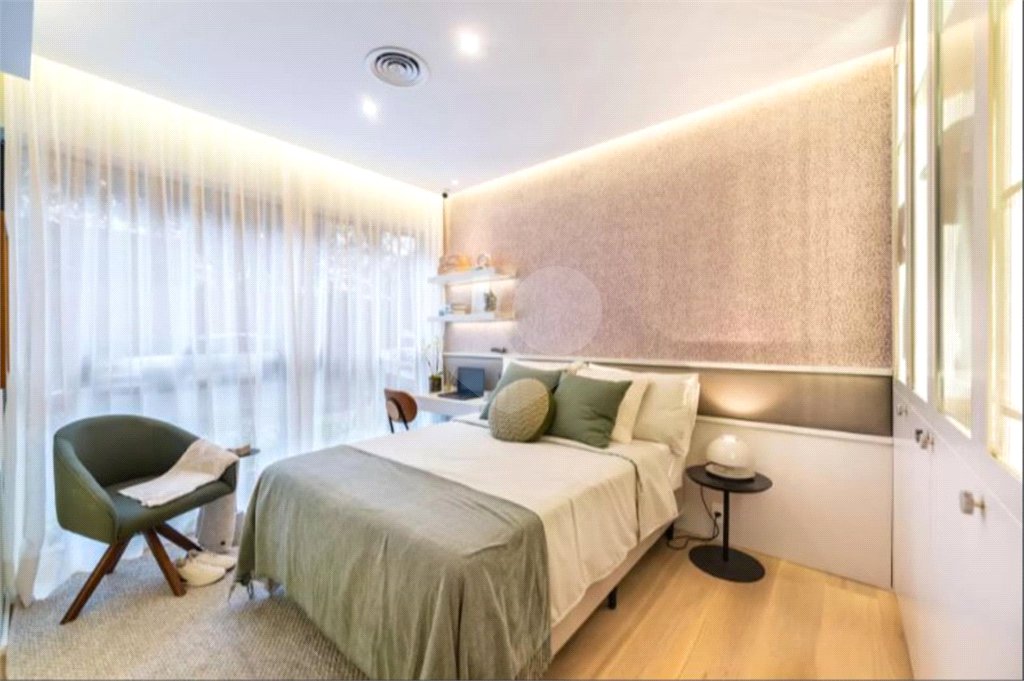 Apartamento à venda com 3 suítes em Jardim das Acácias, São Paulo, SP