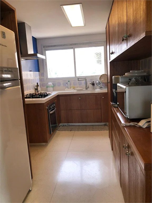 Apartamento à venda com 3 suítes em Lapa, São Paulo, SP