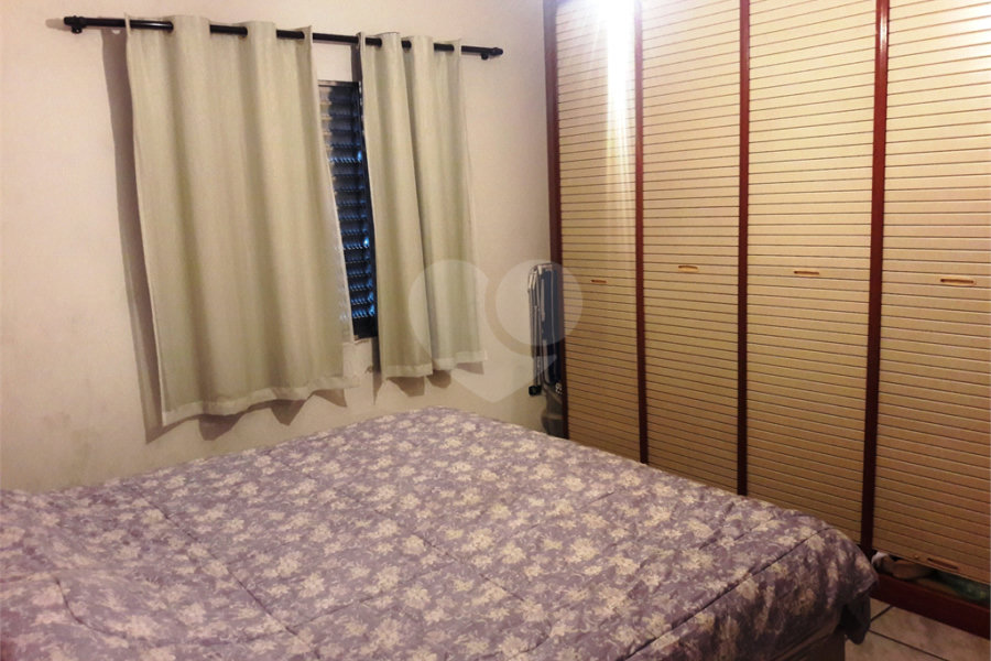 Sobrado à venda com 3 quartos, sendo 1 suíte, em Tremembé, São Paulo, SP